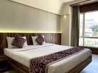 Hotel Grand Parivaar Hotels in Malunje