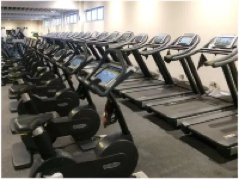 會津若松新皇宮酒店 會津若松市酒店