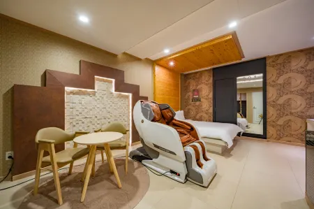 Gimcheon Healing Self Check-in Motel Отели рядом со станцией Gimcheon-Yeog