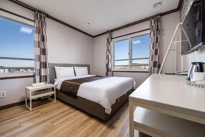 Seongsan Aqua Beach Hotel