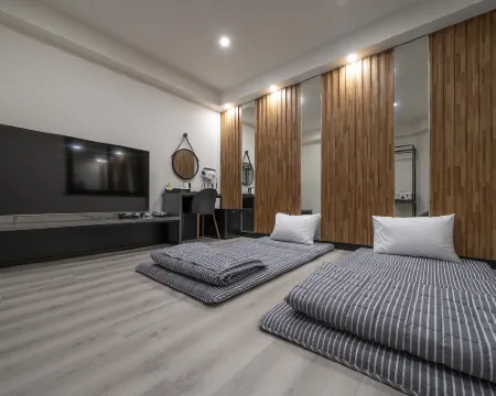 Sacheon Hotel 104 Hotels in Sacheon