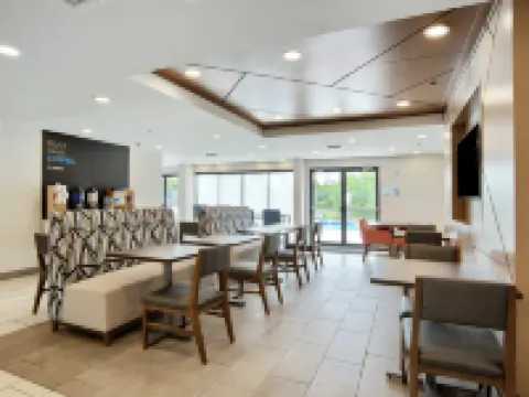 Holiday Inn Express & Suites MOBILE – I-65 by IHG Hotels in Mobile