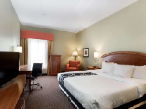 La Quinta Inn & Suites by Wyndham Olathe Hoteles en Olathe