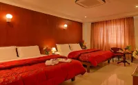 Dhanunjayas Luxury Hotel - parking