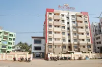 Hotel Sun Green Hotels near Symphony Mall