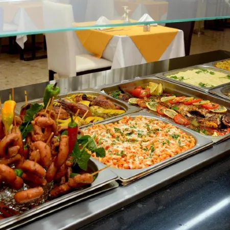 Oasis Hotel & Spa