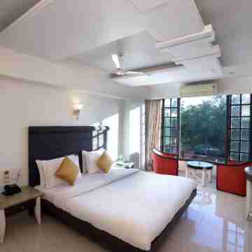 Kohinoor Highway Resort Rooms