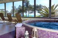 Alexandra Beach Spa Resort - Kylpyammeita