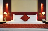 Safir Hotel Cairo - 5-Star