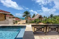 The Lodge at Jaguar Reef - breakfast
