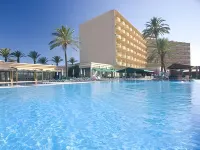Alua Illa de Menorca - Pemandangan Pantai