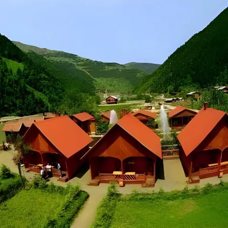 Inanlar Deluxe Hotel & Bungalow