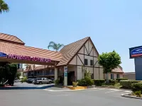 Howard Johnson by Wyndham Norco