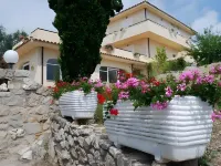 Hotel Belvedere Hotels near Torre Truglia