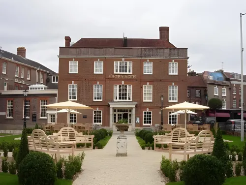 The Crown Hotel - 3-Star