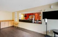 Extended Stay America Select Suites Tampa Airport Memorial Hwy Hotel a Town 'n' Country