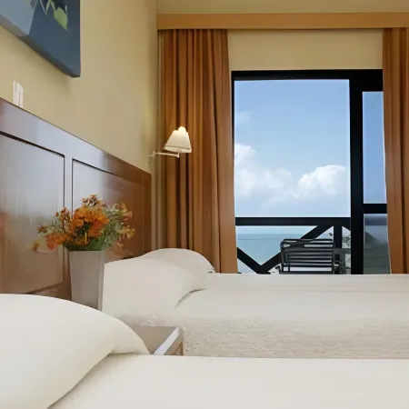 El Aram Imirá Beach Resort