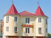 Marton Lion Hotel