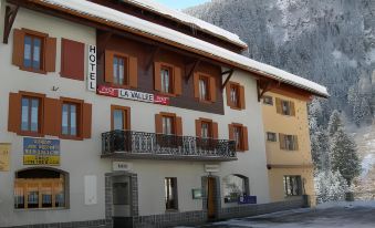 La Vallée Hôtel &Spa