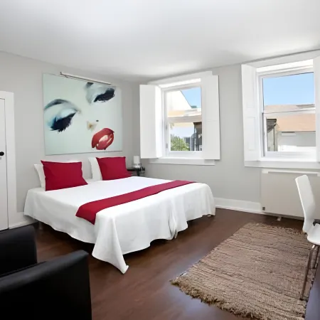 Cosme Apartments by Olala Homes