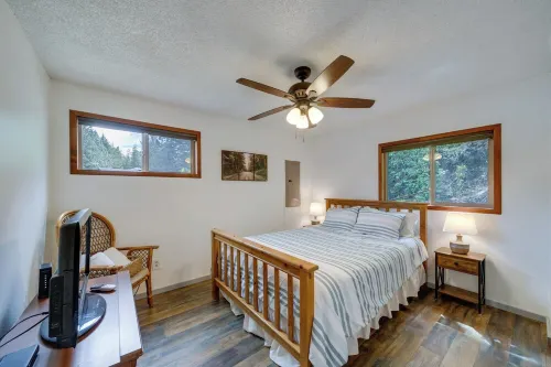Cozy Worley Cabin w/ Lake Access + Gas Grill! -  Privatzimmer