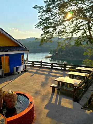 รูปภาพของLove Bridge House Hotels บ้านสะพานรัก@ที่พักสังขละบุรี