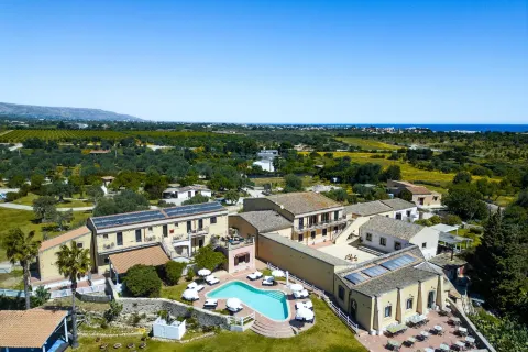 Hotel la Corte Del Sole