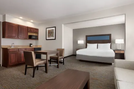 Wingate by Wyndham Southport