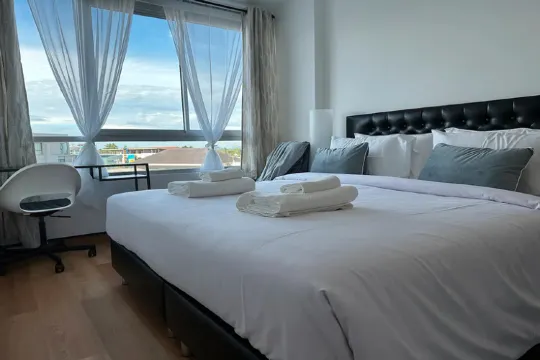 ห้องซูพีเรียร์ เตียงใหญ่ 1 เตียง