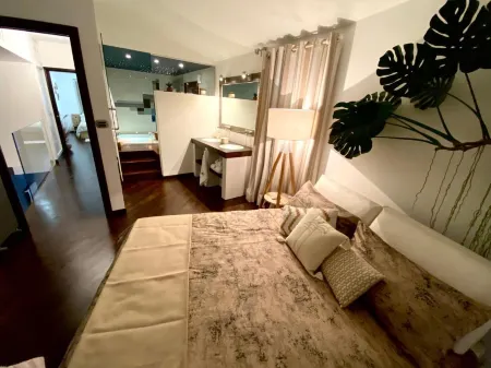 Wood Luxury House Wood Luxury House