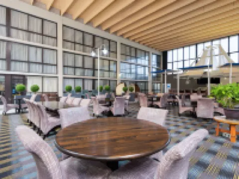 Wingate by Wyndham Kansas City Hotels in Chouteau Township