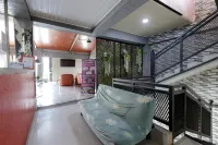 RedDoorz Syariah near Mall Of Serang