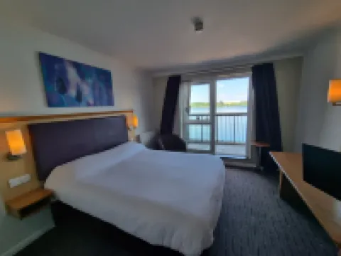 윌렌 로지 더 센터 MK 주변 호텔