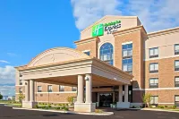 Holiday Inn Express & Suites Columbus Edinburgh