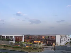 Sheraton Grand Chennai Resort & Spa