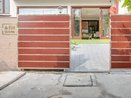 The Indigo Stay Отели в г. Ноида