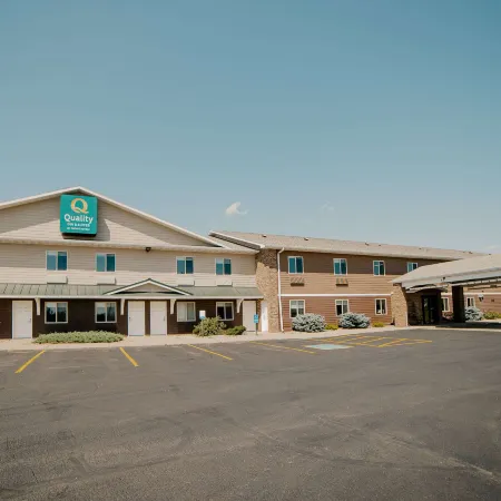Quality Inn & Suites Watertown Near Prairie Lakes Ice Arena