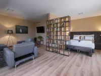 Kistücsök Food & Room Hotels in Balatonföldvári