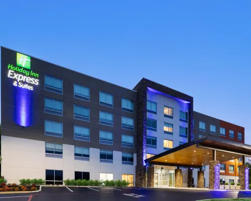 Holiday Inn Express & Suites WAYNESBORO EAST by IHG Hotels in Waynesboro