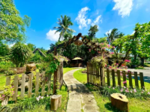 Bungalow Binh Quoi 2 ビン・クオイ 2 リゾート周辺のホテル