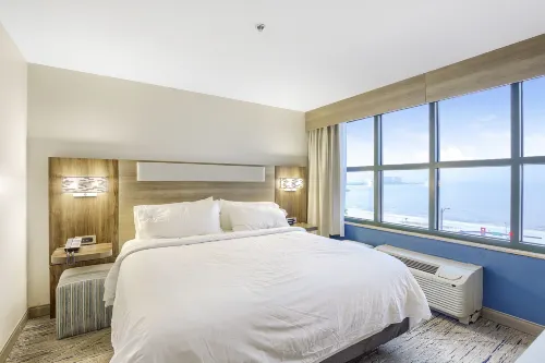 Holiday Inn Express Gulfport Beach Hotels in Gulfport