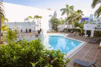 Hotel Faranda Express Puerta Del Sol Barranquilla, A Member of Radisson Individuals - Pools