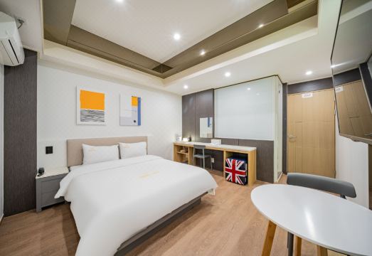 구미 인동 호텔 Boom