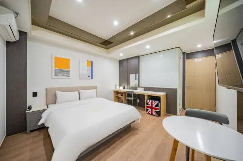 Gumi Indong Boom Hotel - พร้อมWifi