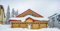 Fresh Tracks Retreat Ski In Out Mtn View Hot Tub