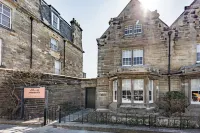 No1 Apartments St Andrews - South Street Hotels in Crail