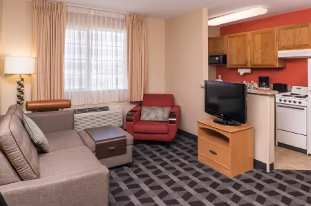 TownePlace Suites Anaheim Maingate Near Angel Stadium