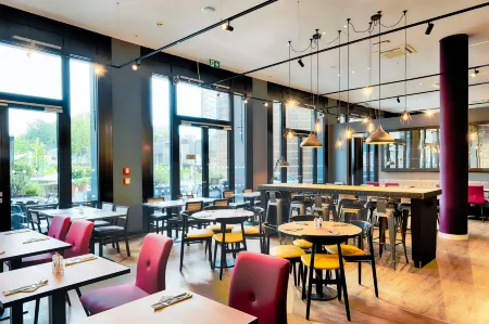 Premier Inn Heilbronn City Centre Hotel Отели рядом с достопримечательностью «experimenta - Das Science Center»