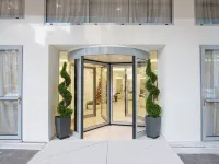 Boss Boutique Athens Hotels near Metaxourgeio