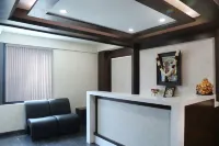 Hotel Sabarees Residency